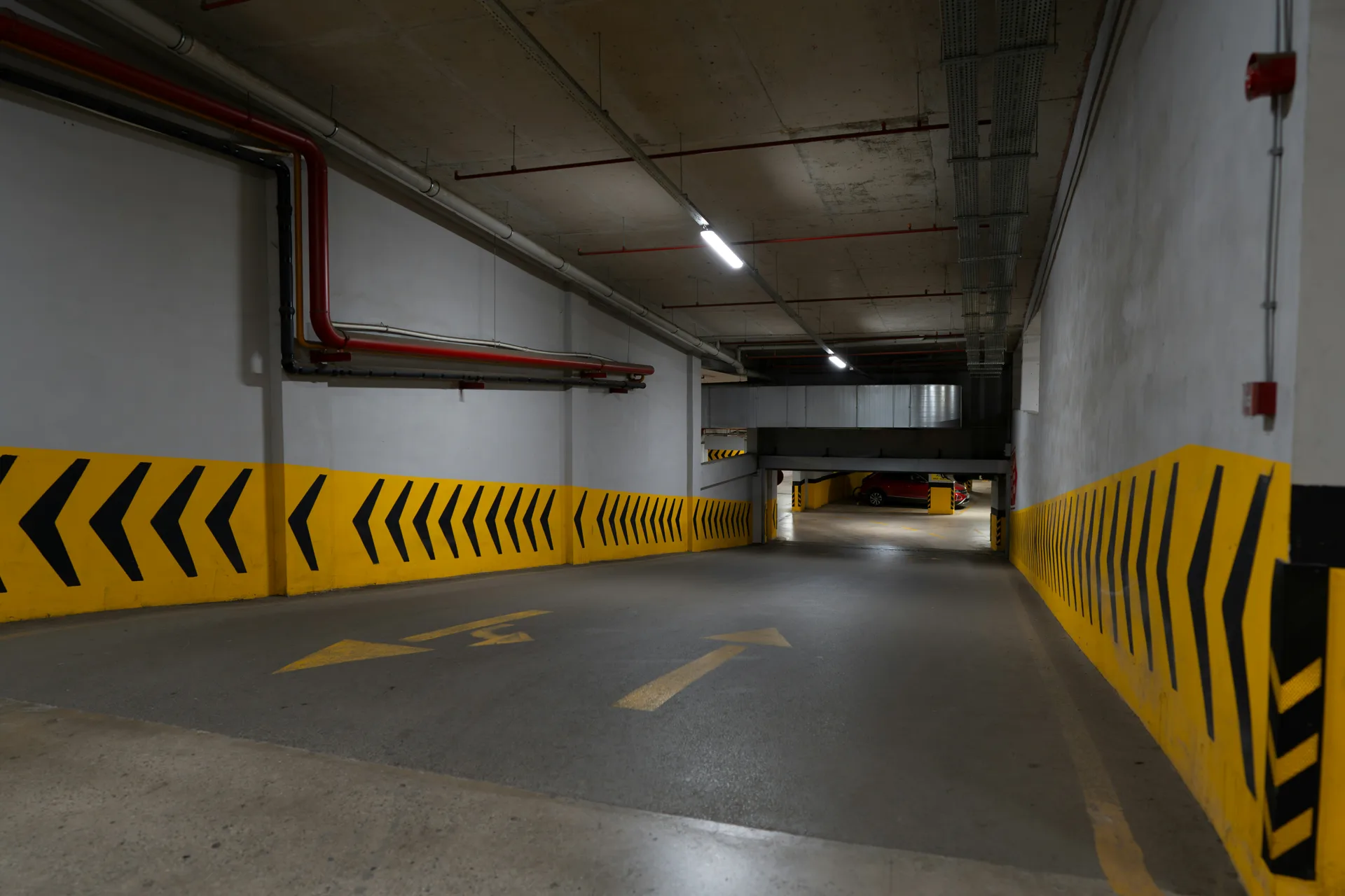 concrete parking structure ramp in Abbotsford