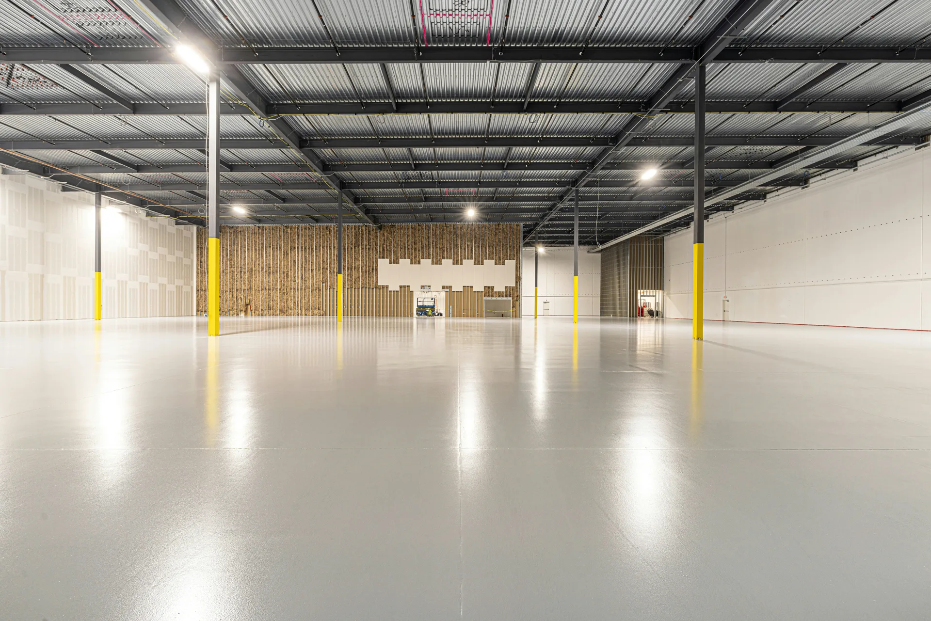 cold-storage warehouse floor with column protectors in Abbotsford